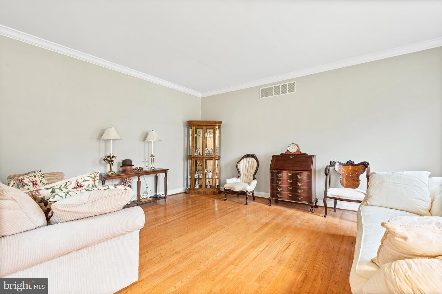 Annapolis, Maryland, 21403, United States, 4 Bedrooms Bedrooms, ,3 BathroomsBathrooms,Residential,Active,1941139