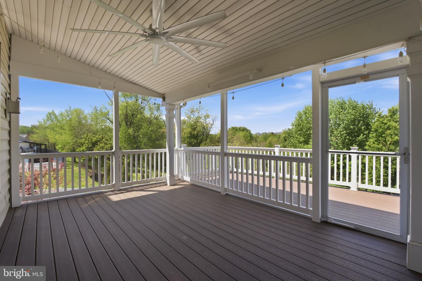 Clarksburg, Maryland, 20871, United States, 5 Bedrooms Bedrooms, ,5 BathroomsBathrooms,Residential,Contingent,2045769