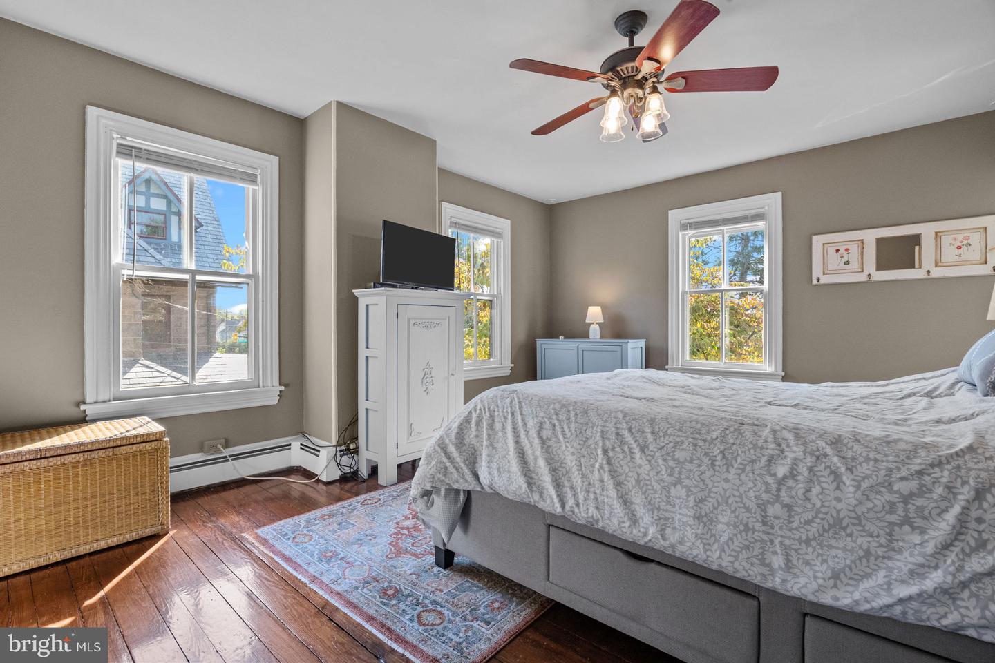 Newtown, Pennsylvania, 18940, United States, 5 Bedrooms Bedrooms, ,3 BathroomsBathrooms,Residential,Active,2011886