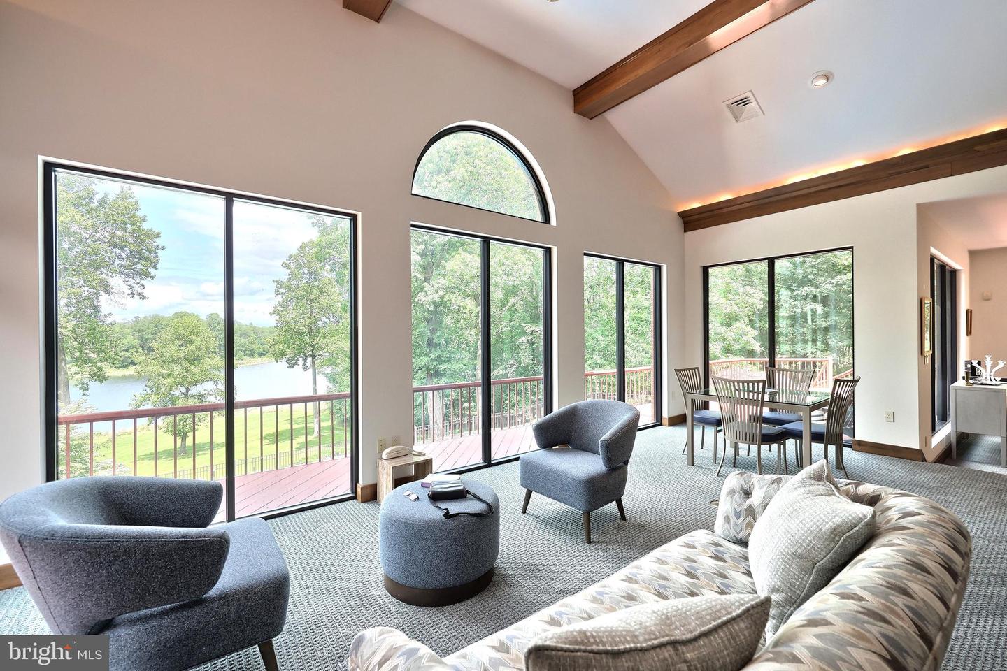 Spring Grove, Pennsylvania, 17362, United States, 6 Bedrooms Bedrooms, ,6 BathroomsBathrooms,Residential,Active,1825088