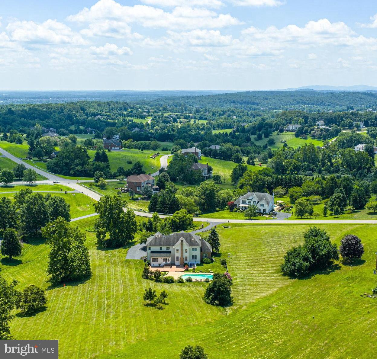 Leesburg, Virginia, 20175, United States, 4 Bedrooms Bedrooms, ,5 BathroomsBathrooms,Residential,Active,1894598