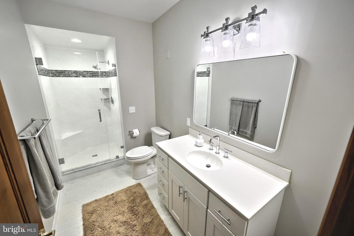 Spring Grove, Pennsylvania, 17362, United States, 6 Bedrooms Bedrooms, ,6 BathroomsBathrooms,Residential,Active,1825088