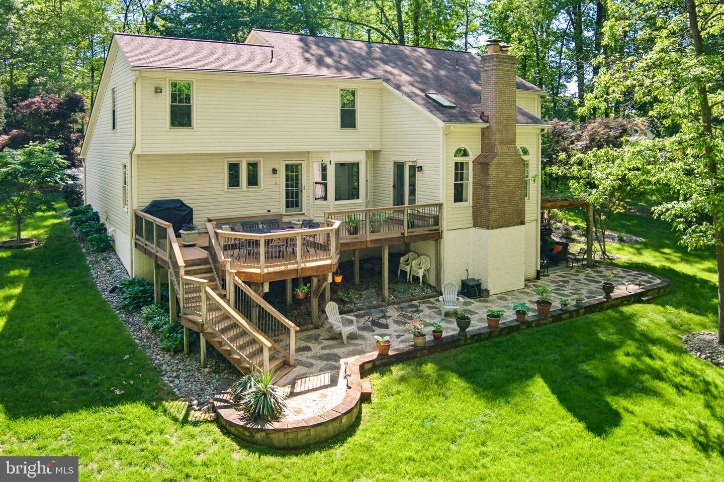 Laurel, Maryland, 20723, United States, 4 Bedrooms Bedrooms, ,5 BathroomsBathrooms,Residential,Active,2041355