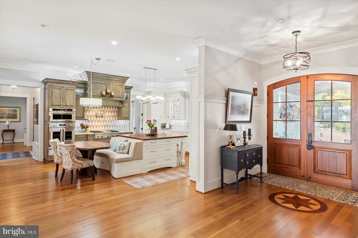 Middle River, Maryland, 21220, United States, 7 Bedrooms Bedrooms, ,7 BathroomsBathrooms,Residential,Active,1969646