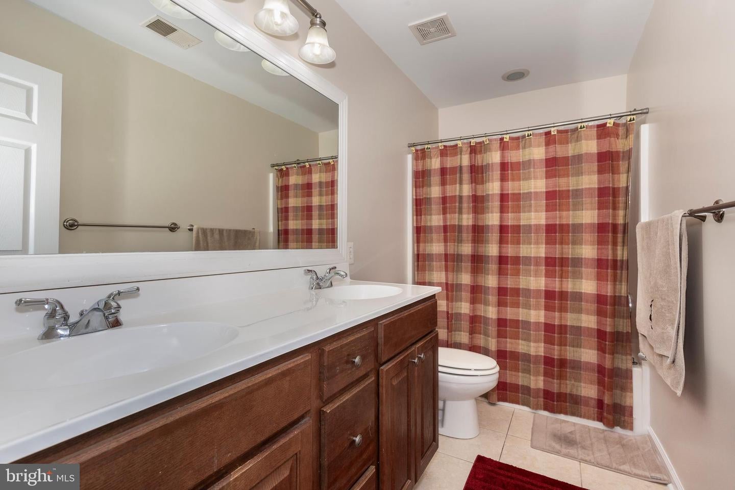 New Windsor, Maryland, 21776, United States, ,5 BathroomsBathrooms,Residential,Active,1829926