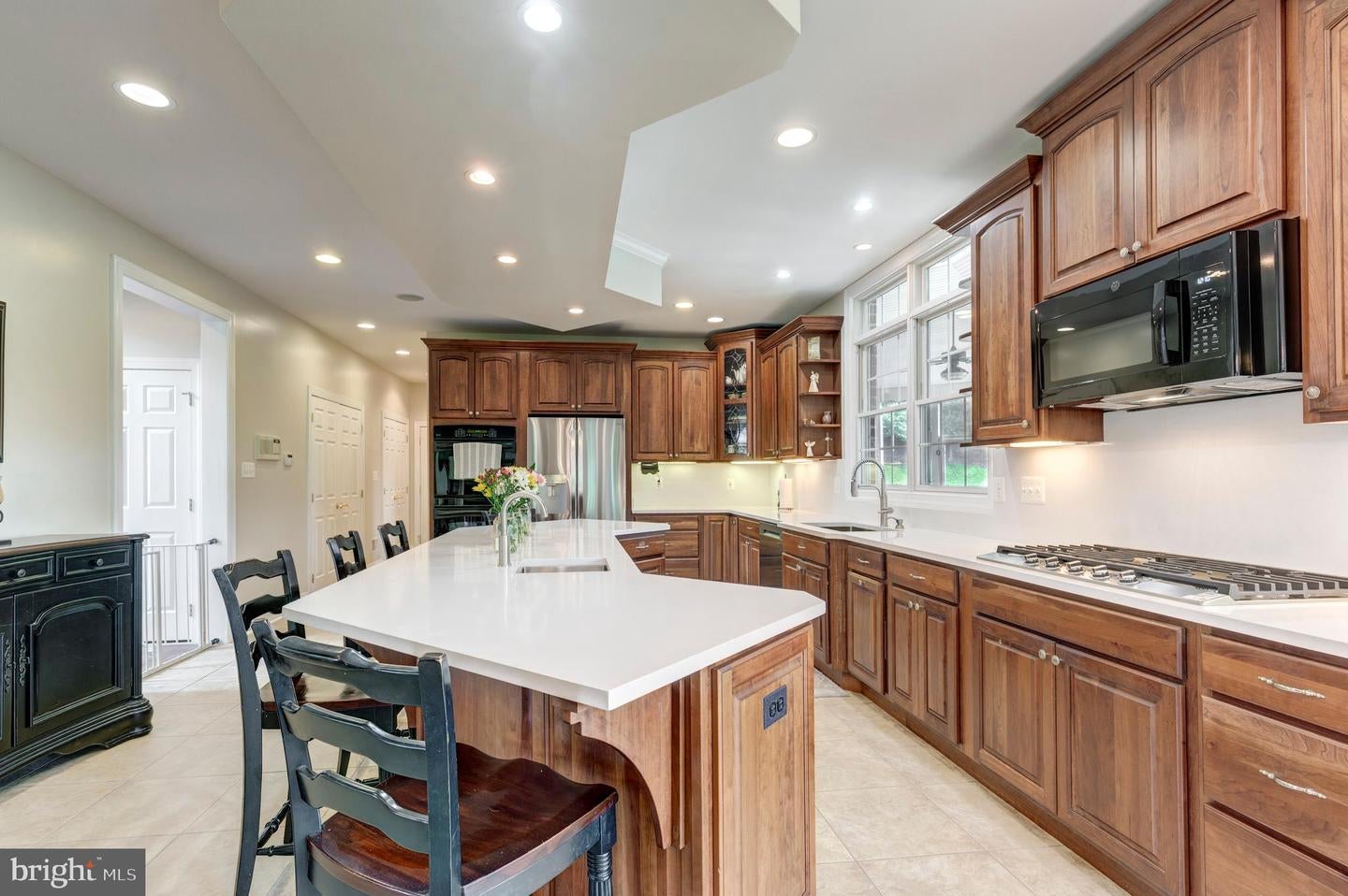 New Windsor, Maryland, 21776, United States, ,5 BathroomsBathrooms,Residential,Active,1829926