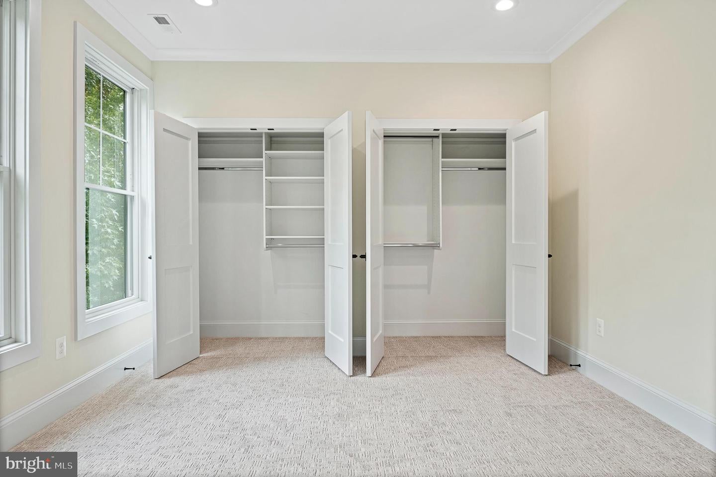 Annapolis, Maryland, 21403, United States, 3 Bedrooms Bedrooms, ,4 BathroomsBathrooms,Residential,Active,1952633