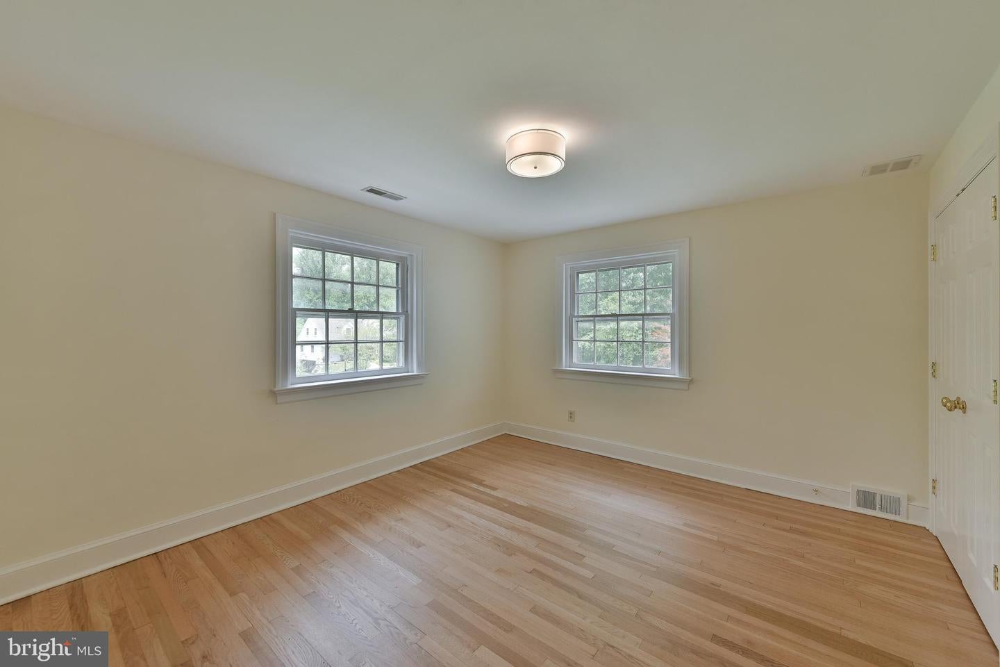 Yardley, Pennsylvania, 19067, United States, 5 Bedrooms Bedrooms, ,5 BathroomsBathrooms,Residential,Contingent,2045759