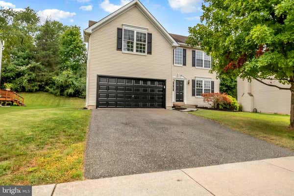 1013 FALLBROOK LN, POTTSTOWN, PA 19464 - Image 1