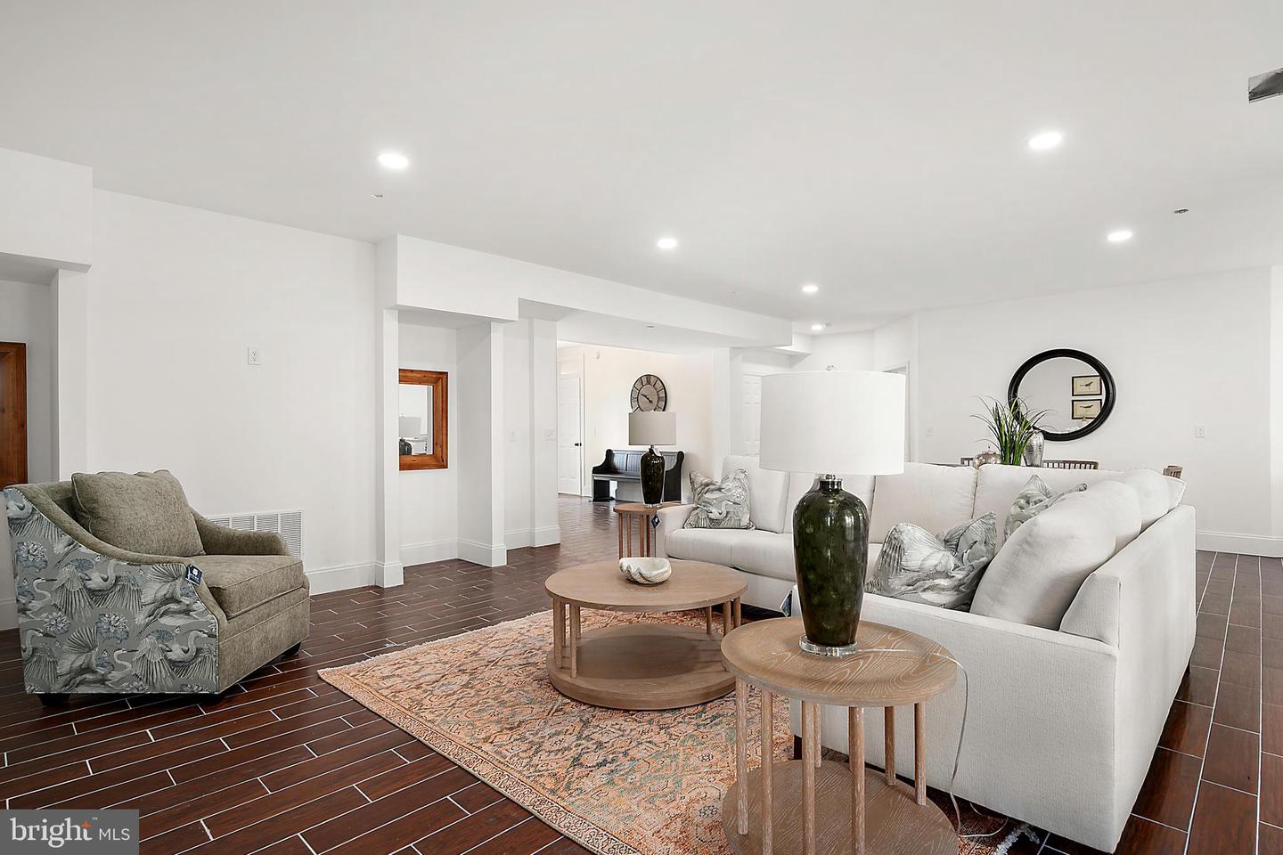 Berlin, Maryland, 21811, United States, 6 Bedrooms Bedrooms, ,5 BathroomsBathrooms,Residential,Active,2001065