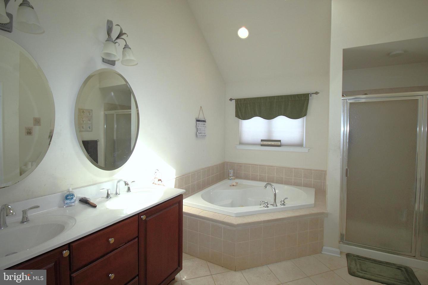 Chalfont, Pennsylvania, 18914, United States, 5 Bedrooms Bedrooms, ,4 BathroomsBathrooms,Residential,Active,2006906