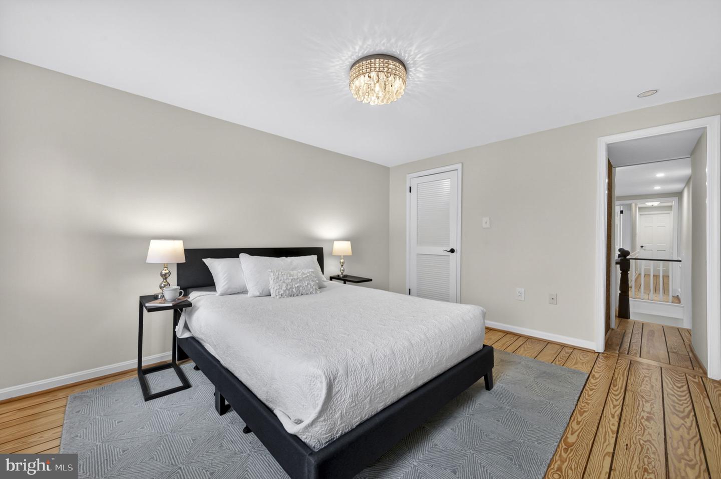Alexandria, Virginia, 22314, United States, 3 Bedrooms Bedrooms, ,3 BathroomsBathrooms,Residential,Active,2044570