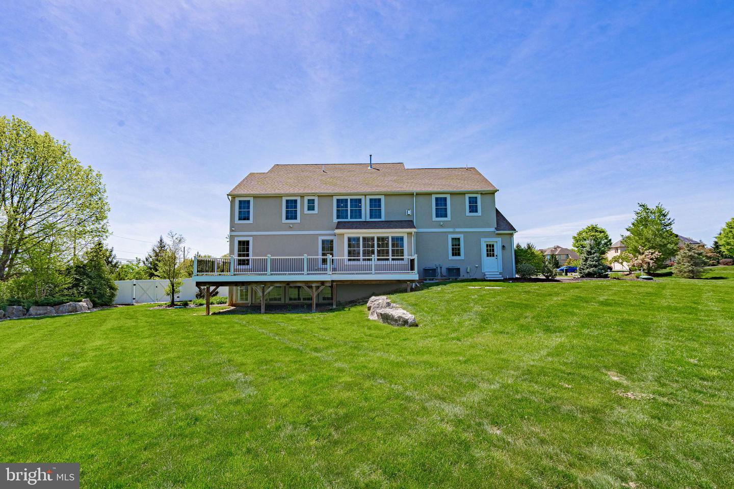 Bethlehem, Pennsylvania, 18020, United States, 4 Bedrooms Bedrooms, ,5 BathroomsBathrooms,Residential,Pending,1968396