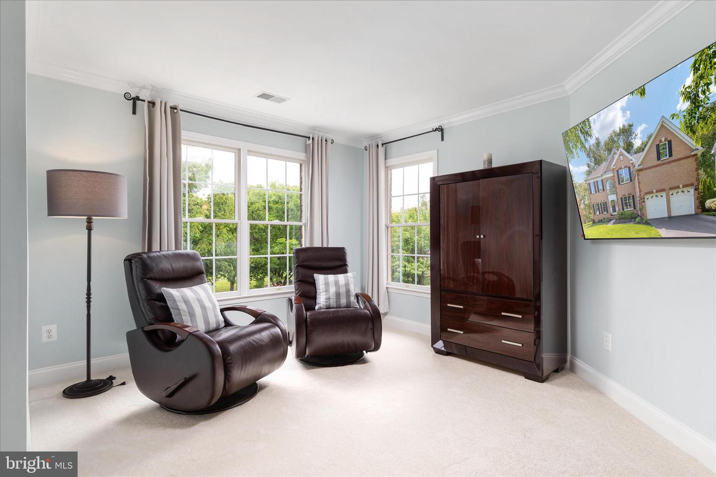 Haymarket, Virginia, 20169, United States, 5 Bedrooms Bedrooms, ,5 BathroomsBathrooms,Residential,Pending,2045778