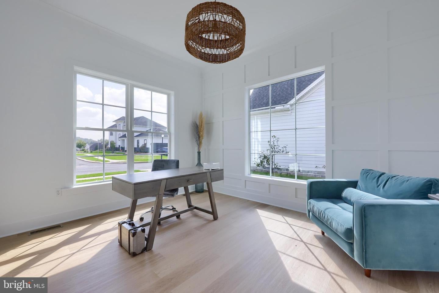 East Petersburg, Pennsylvania, 17520, United States, 4 Bedrooms Bedrooms, ,5 BathroomsBathrooms,Residential,Active,1702111