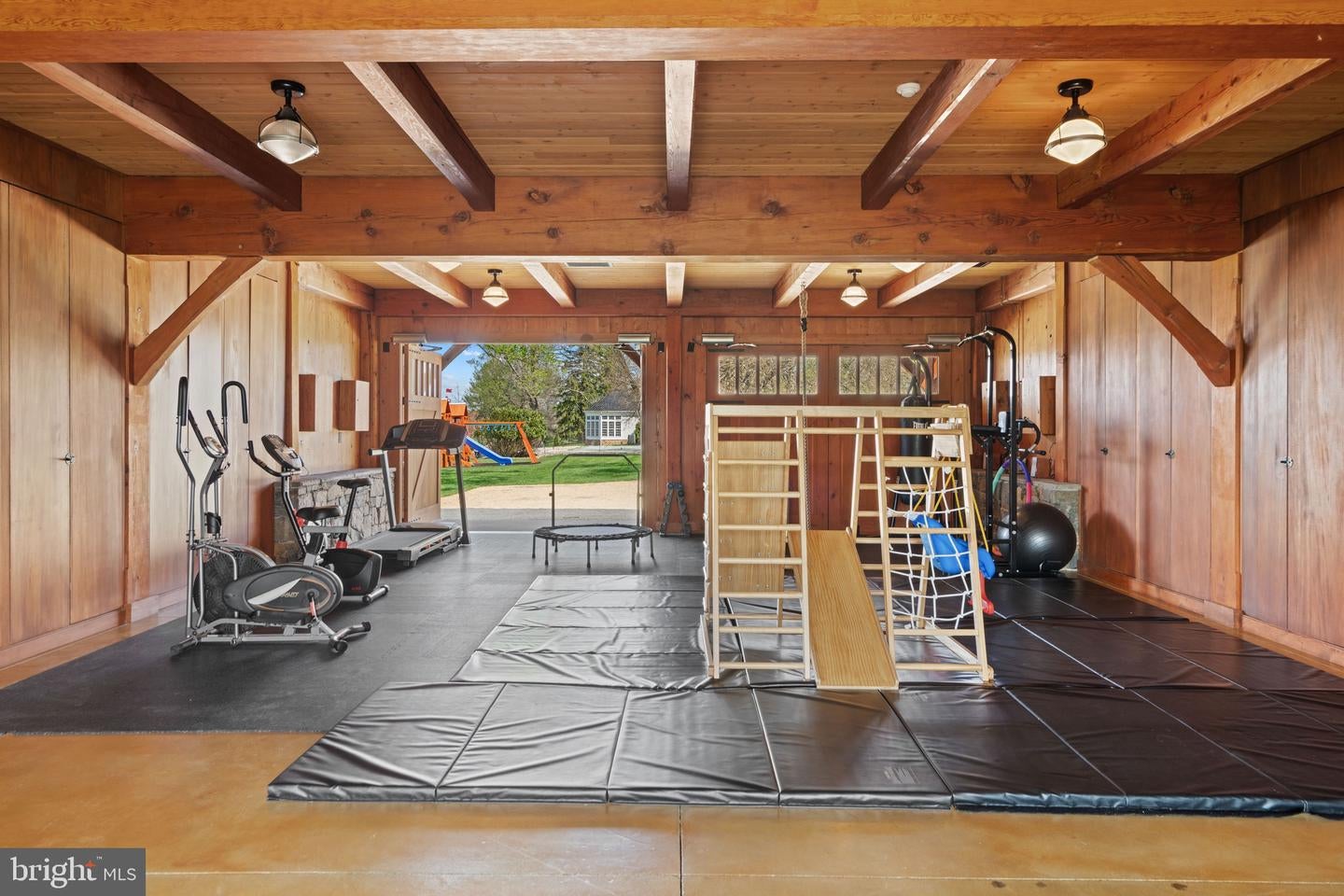 Waterford, Virginia, 20197, United States, 4 Bedrooms Bedrooms, ,5 BathroomsBathrooms,Residential,Active,1771409