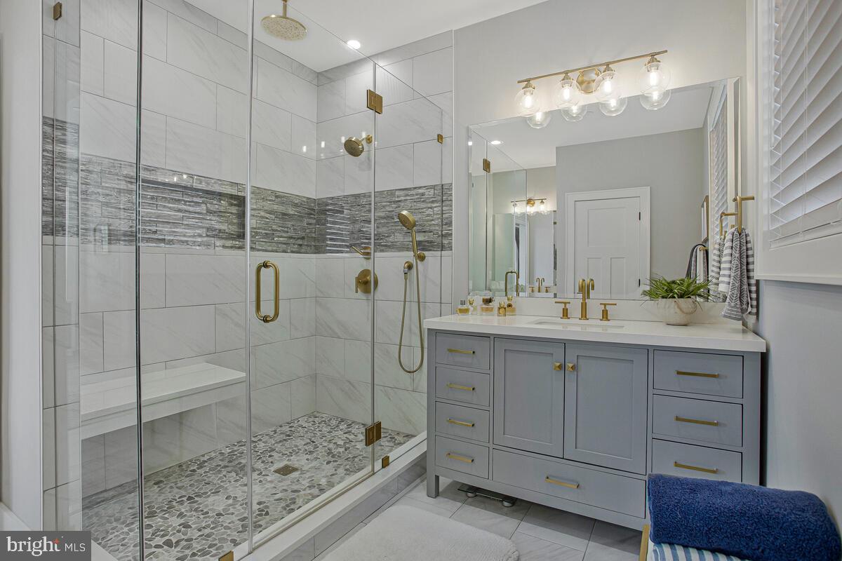 Edgewater, Maryland, 21037, United States, 4 Bedrooms Bedrooms, ,4 BathroomsBathrooms,Residential,Active,2008695