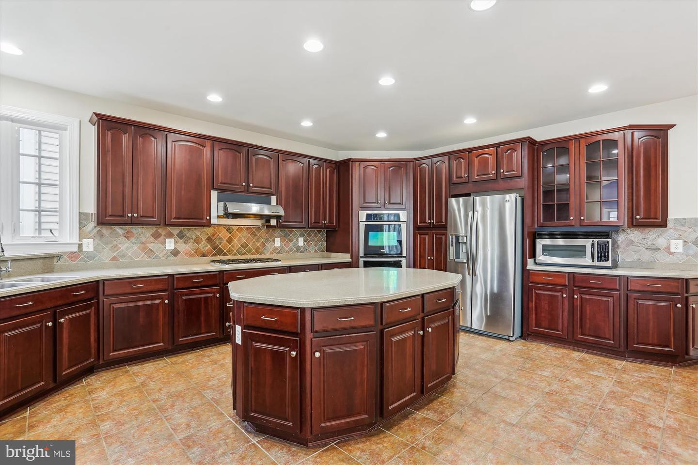 Frederick, Maryland, 21704, United States, 6 Bedrooms Bedrooms, ,4 BathroomsBathrooms,Residential,Active,1884907