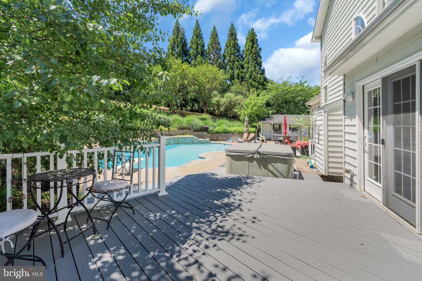 Manassas, Virginia, 20112, United States, 6 Bedrooms Bedrooms, ,5 BathroomsBathrooms,Residential,Active,2052030