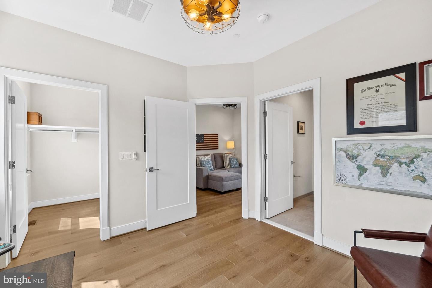 Alexandria, Virginia, 22314, United States, 3 Bedrooms Bedrooms, ,4 BathroomsBathrooms,Residential,Active,1933713