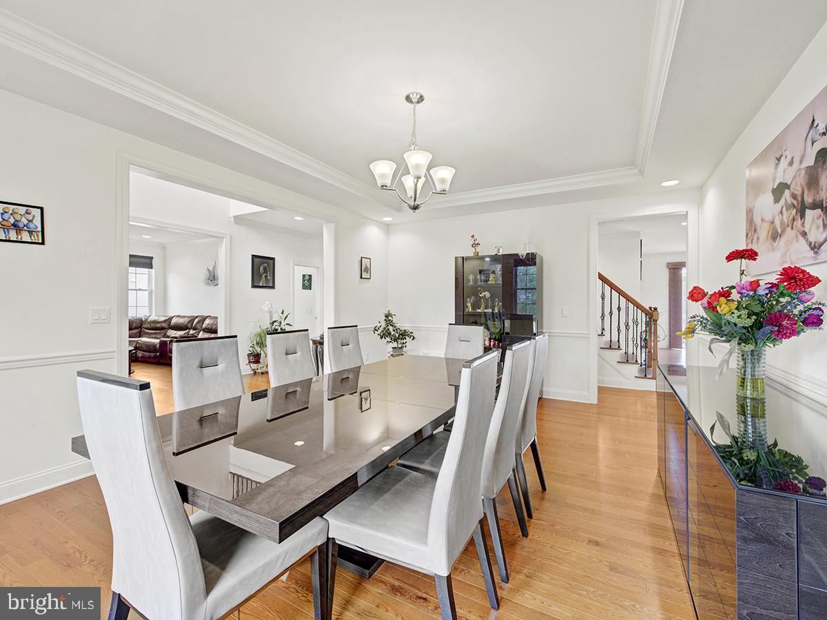 Monmouth Junction, New Jersey, 08852, United States, 5 Bedrooms Bedrooms, ,6 BathroomsBathrooms,Residential,Active,1820314