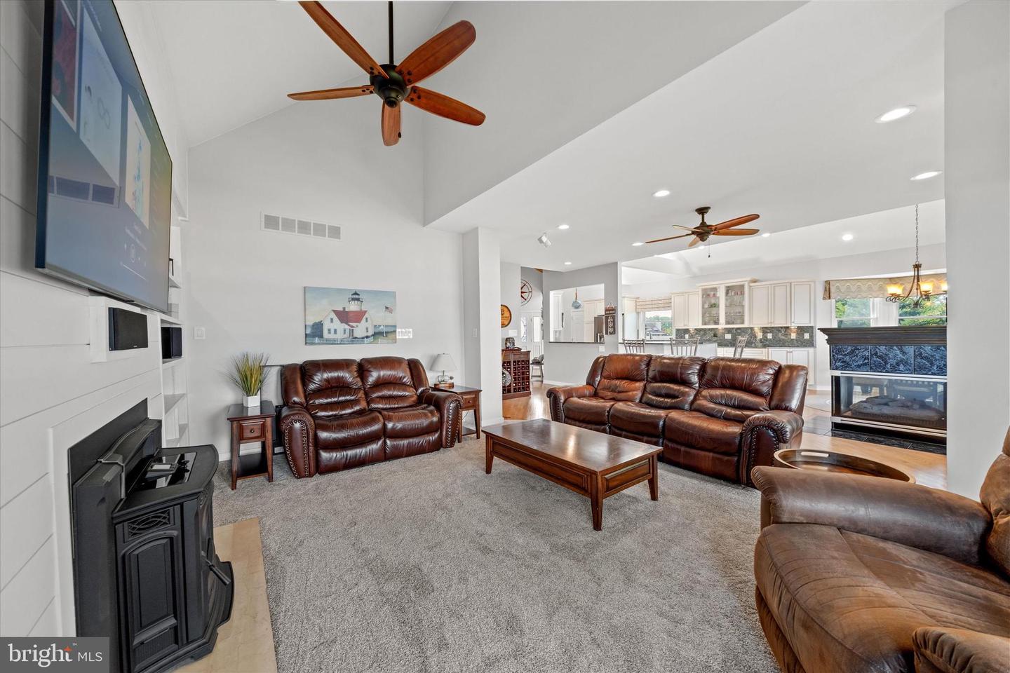 Chesapeake City, Maryland, 21915, United States, 3 Bedrooms Bedrooms, ,4 BathroomsBathrooms,Residential,Active,1914604