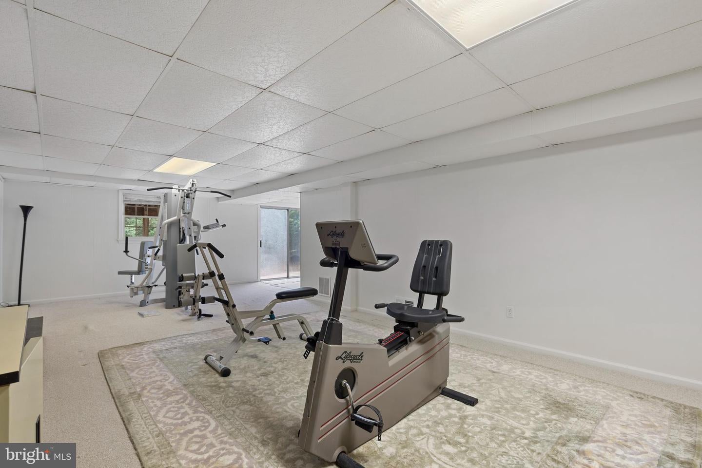 Arlington, Virginia, 22207, United States, 5 Bedrooms Bedrooms, ,4 BathroomsBathrooms,Residential,Active,1843845