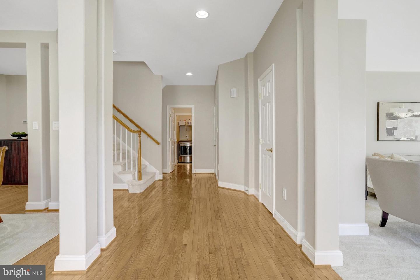 Springfield, Virginia, 22152, United States, 4 Bedrooms Bedrooms, ,4 BathroomsBathrooms,Residential,Active,1893217