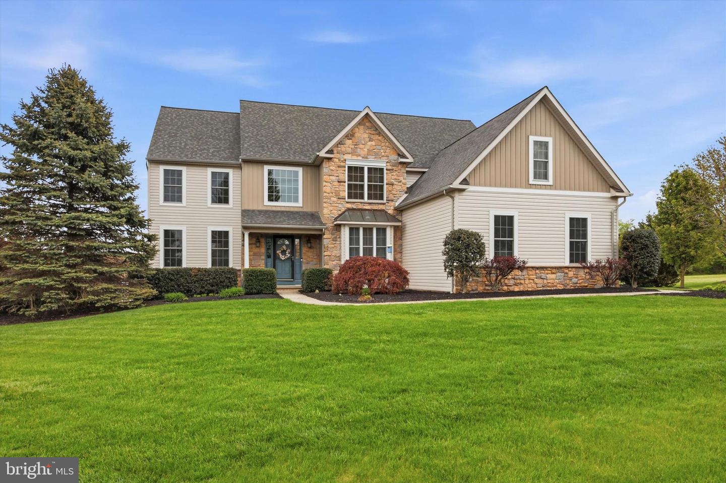 Souderton, Pennsylvania, 18964, United States, 4 Bedrooms Bedrooms, ,4 BathroomsBathrooms,Residential,Active,2042228
