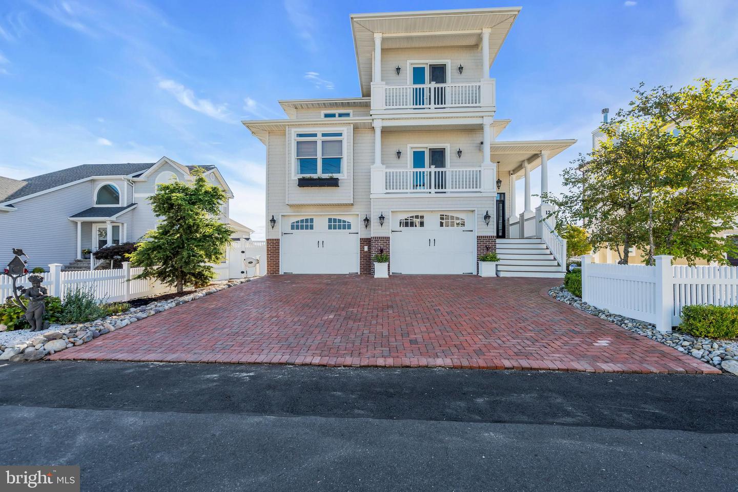 Waretown, New Jersey, 08758, United States, 4 Bedrooms Bedrooms, ,5 BathroomsBathrooms,Residential,Active,1926924