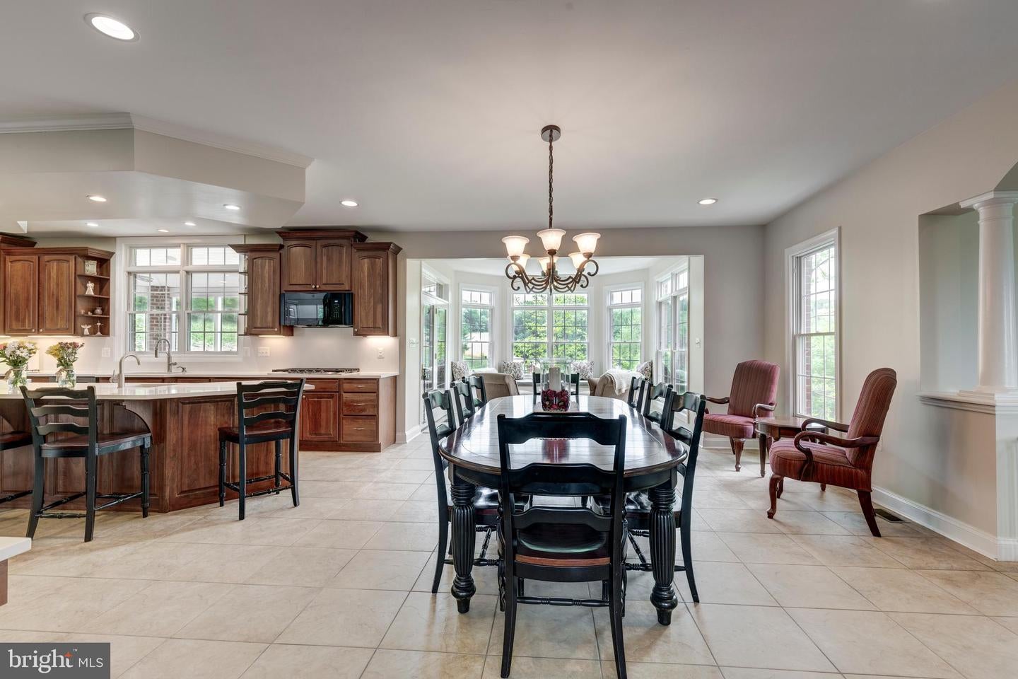 New Windsor, Maryland, 21776, United States, ,5 BathroomsBathrooms,Residential,Active,1829926