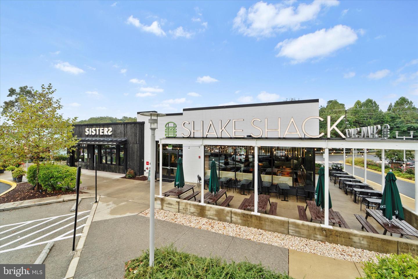 Potomac, Maryland, 20854, United States, 4 Bedrooms Bedrooms, ,5 BathroomsBathrooms,Residential,Active,1961966