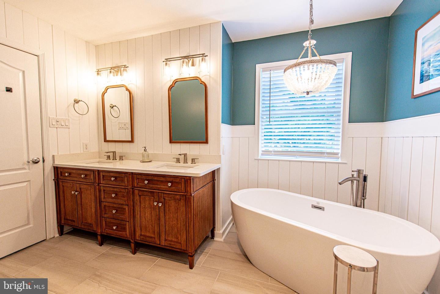 Long Beach Township, New Jersey, 08008, United States, 5 Bedrooms Bedrooms, ,4 BathroomsBathrooms,Residential,Active,2051958