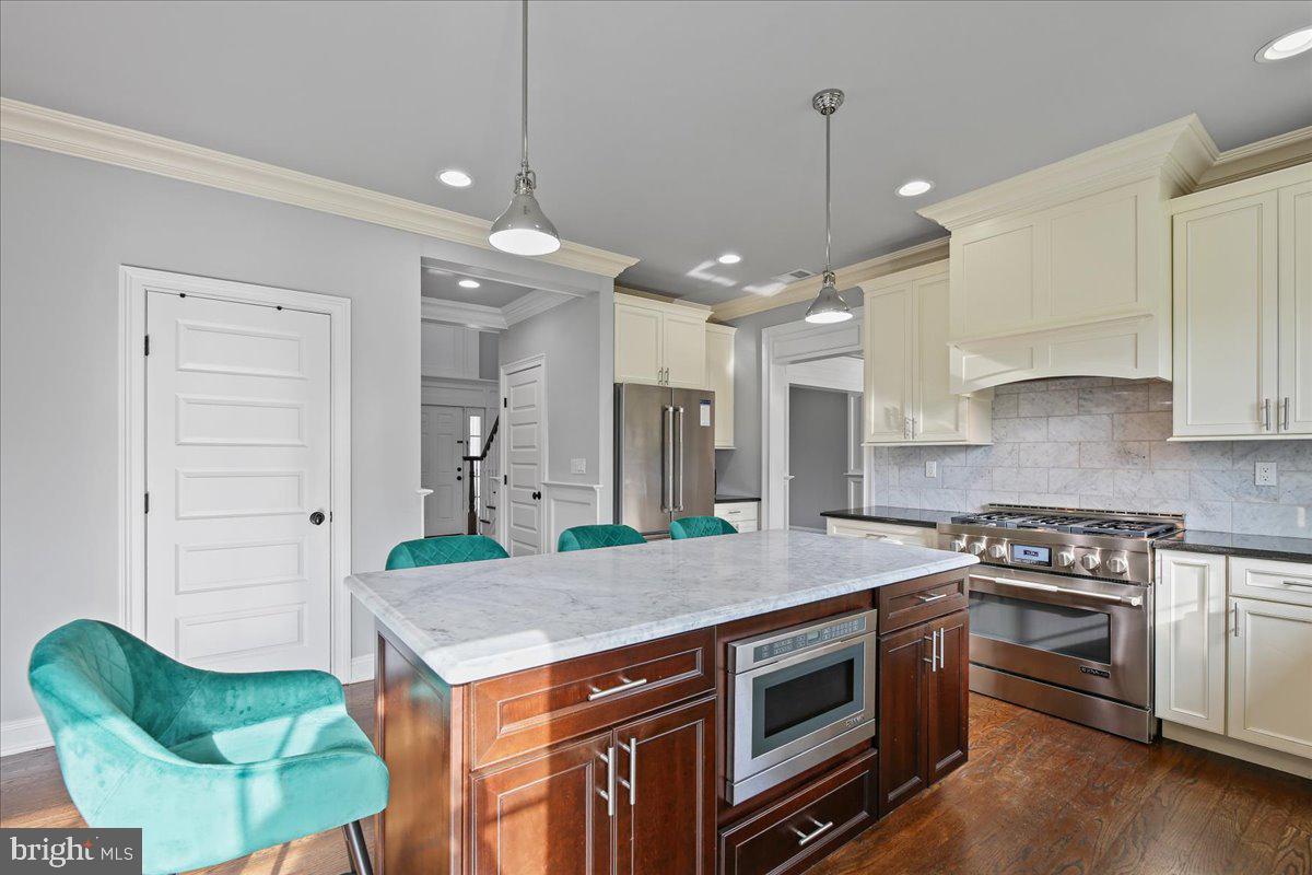 Princeton, New Jersey, 08540, United States, 6 Bedrooms Bedrooms, ,5 BathroomsBathrooms,Residential,Active,2001064