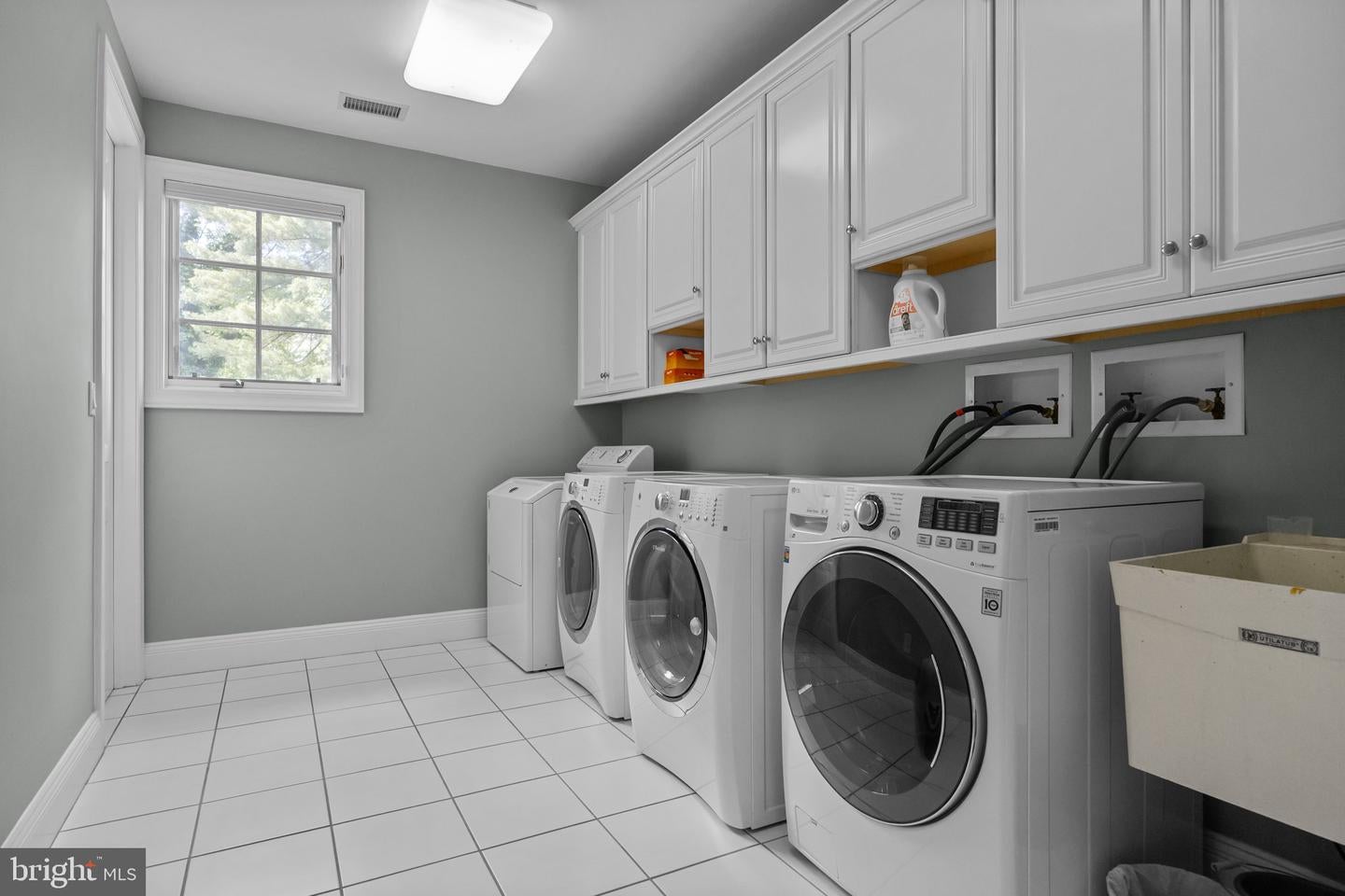 Ambler, Pennsylvania, 19002, United States, ,8 BathroomsBathrooms,Residential,Active,1839418