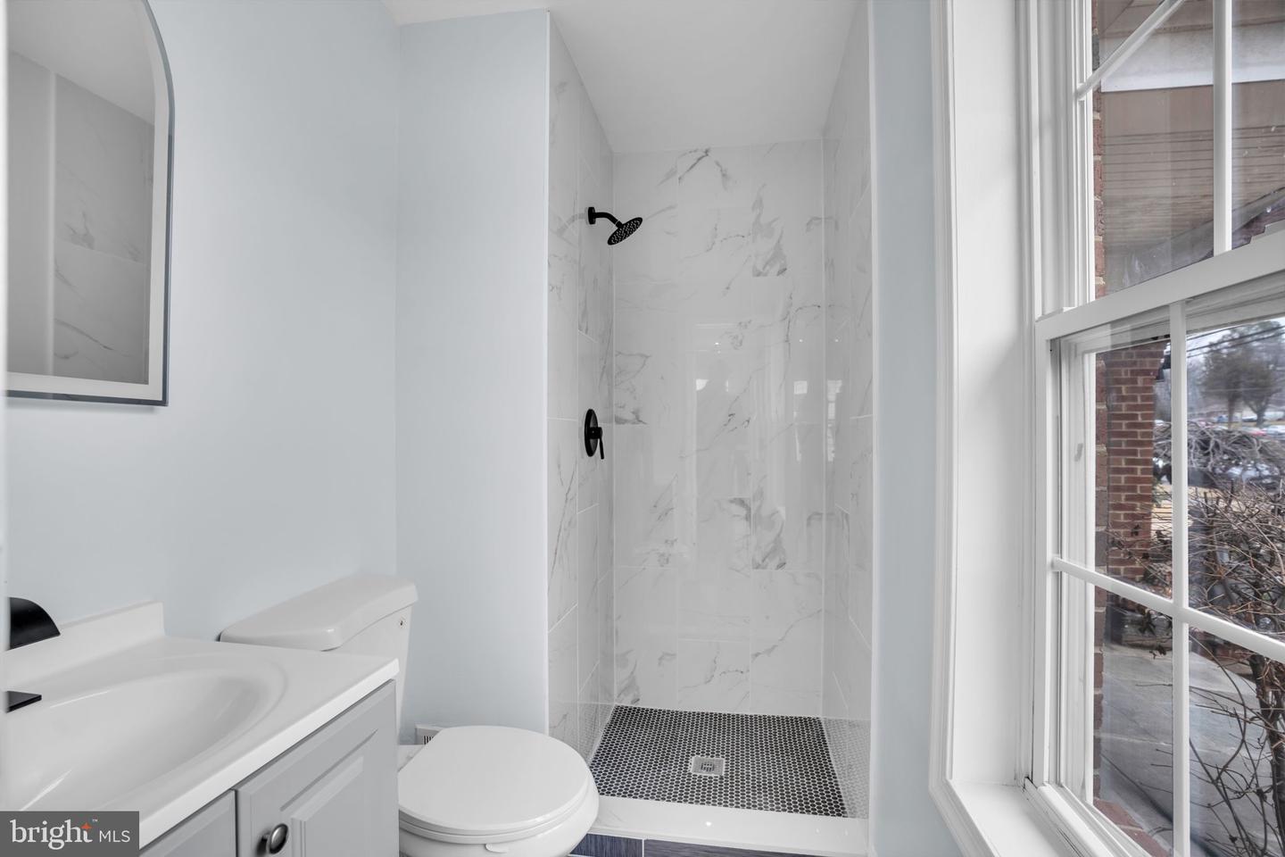 Annandale, Virginia, 22003, United States, 6 Bedrooms Bedrooms, ,6 BathroomsBathrooms,Residential,Active,2024199