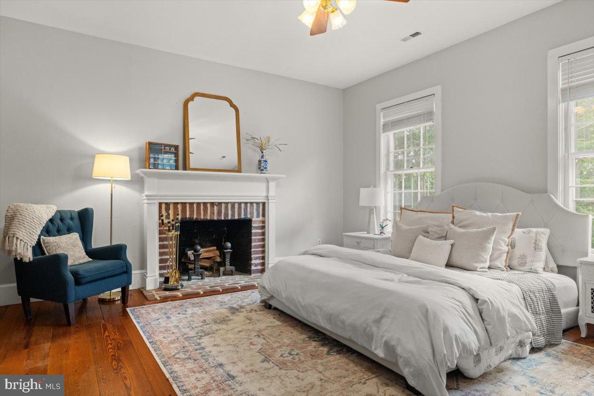 Nokesville, Virginia, 20181, United States, 4 Bedrooms Bedrooms, ,4 BathroomsBathrooms,Residential,Active,1909876