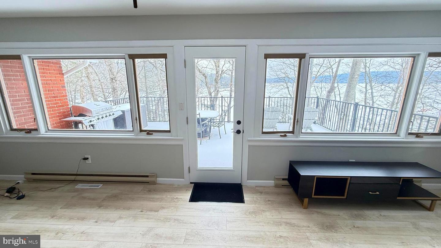 Lakeville, Pennsylvania, 18438, United States, 4 Bedrooms Bedrooms, ,2 BathroomsBathrooms,Residential,Active,2007650