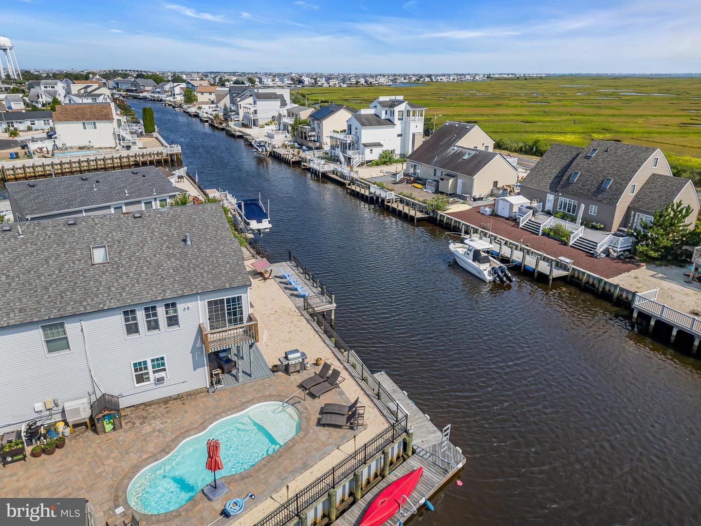 Manahawkin, New Jersey, 08050, United States, 4 Bedrooms Bedrooms, ,2 BathroomsBathrooms,Residential,Active,1919073