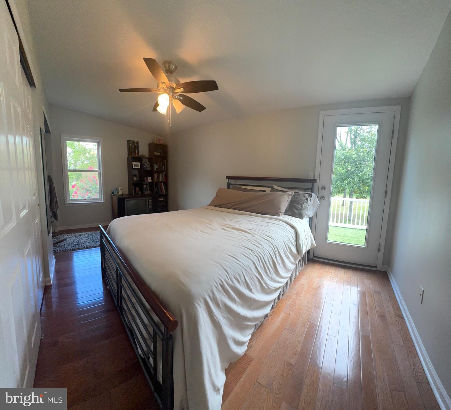 Delanco, New Jersey, 08075, United States, 5 Bedrooms Bedrooms, ,3 BathroomsBathrooms,Residential,Active,1914605
