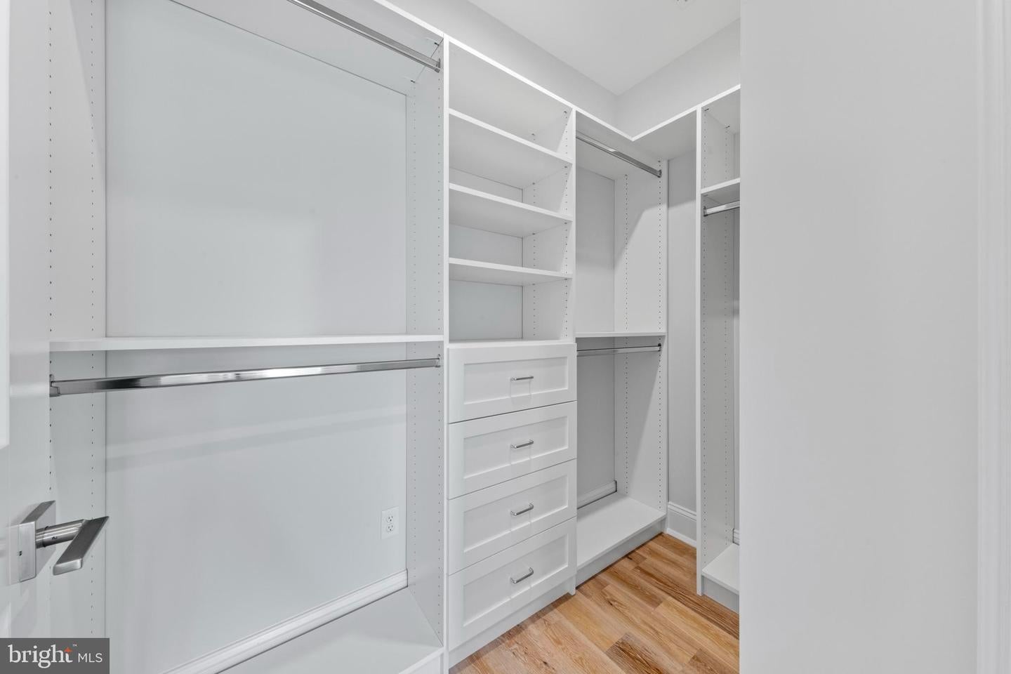 Long Beach Township, New Jersey, 08008, United States, 6 Bedrooms Bedrooms, ,7 BathroomsBathrooms,Residential,Active,1889026