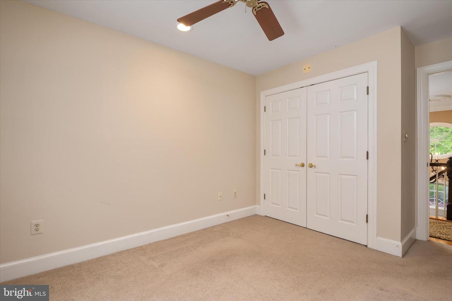 Rockville, Maryland, 20852, United States, 4 Bedrooms Bedrooms, ,4 BathroomsBathrooms,Residential,Active,2045026