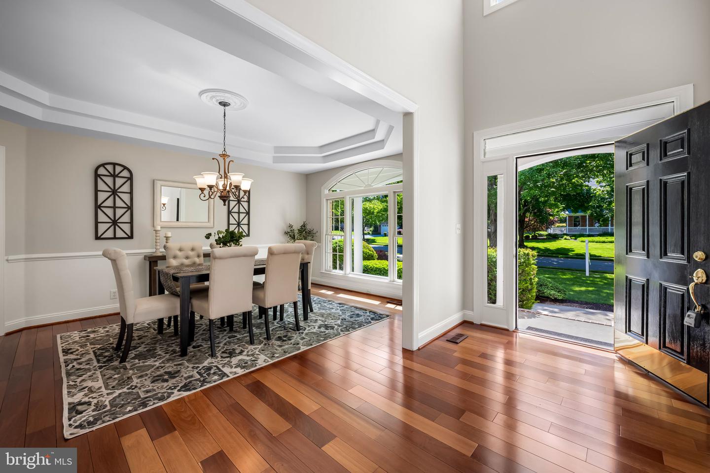 Ellicott City, Maryland, 21042, United States, 5 Bedrooms Bedrooms, ,5 BathroomsBathrooms,Residential,Pending,2045798