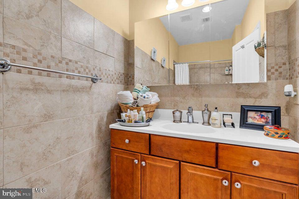 Jackson, New Jersey, 08527, United States, 5 Bedrooms Bedrooms, ,5 BathroomsBathrooms,Residential,Active,1863303