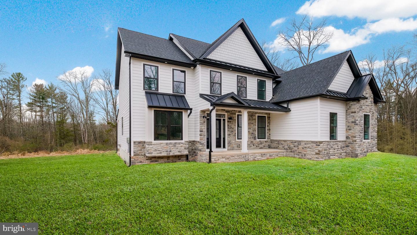 Doylestown, Pennsylvania, 18902, United States, 4 Bedrooms Bedrooms, ,5 BathroomsBathrooms,Residential,Active,1702887