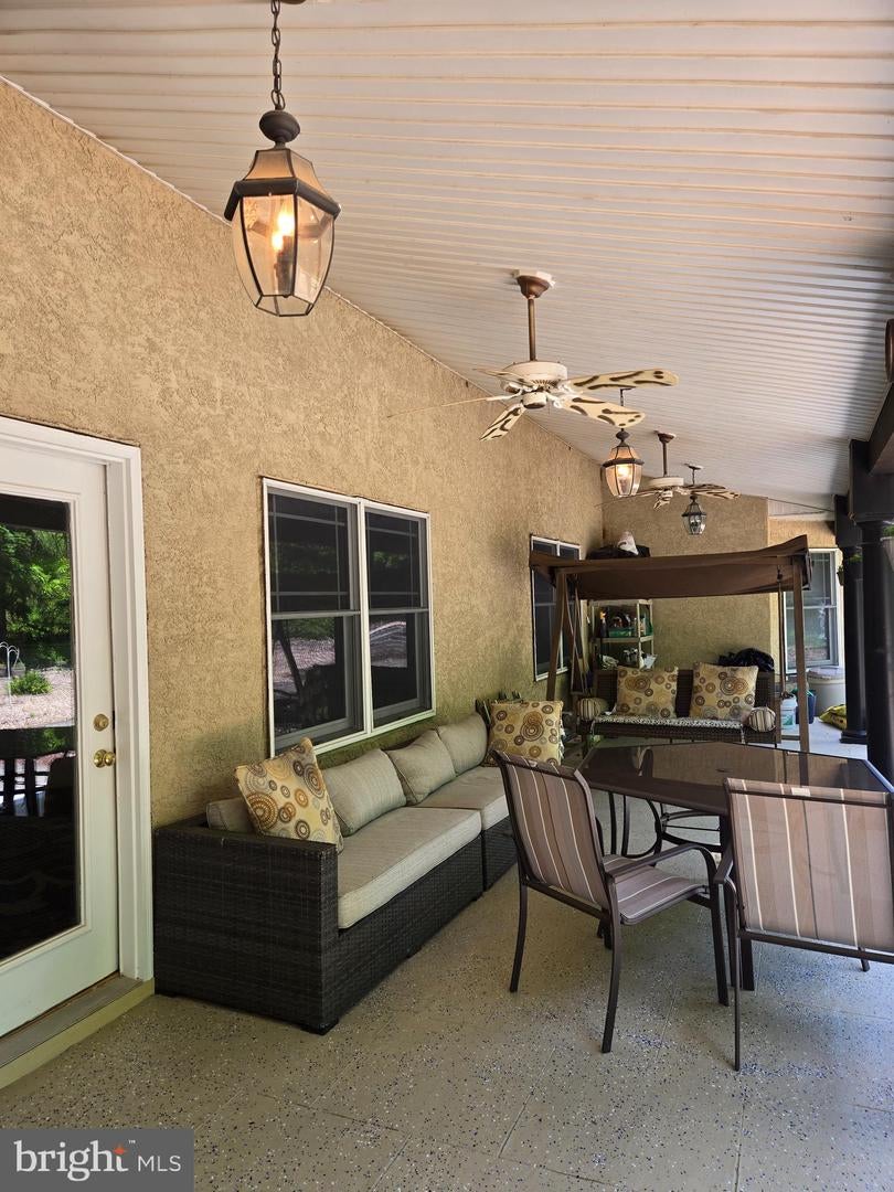 Collegeville, Pennsylvania, 19426, United States, 6 Bedrooms Bedrooms, ,5 BathroomsBathrooms,Residential,Active,2018175