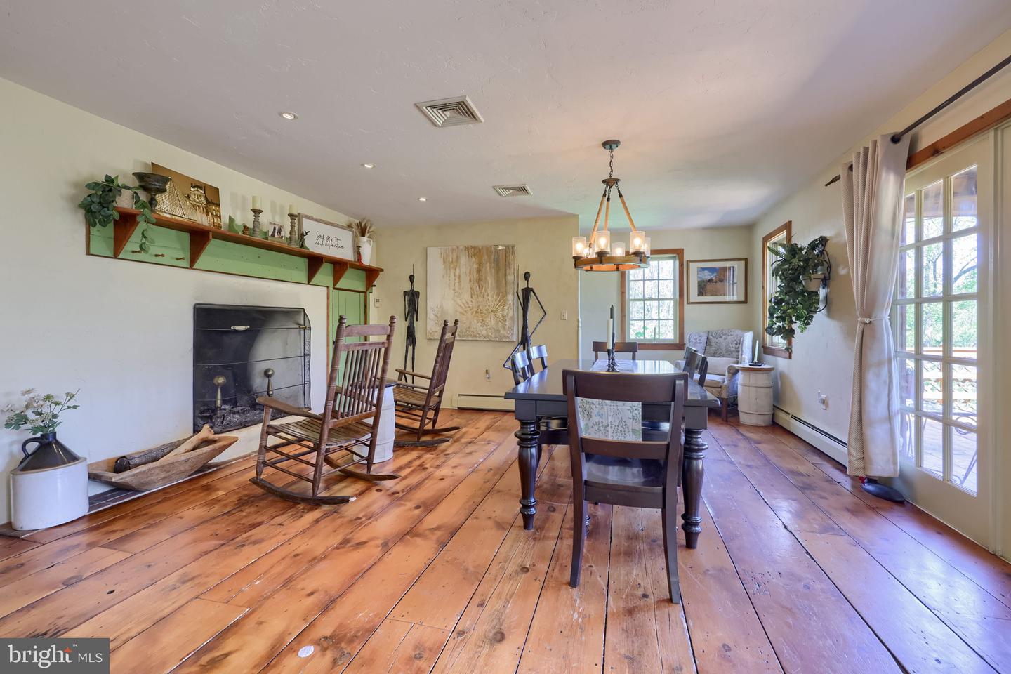 Reading, Pennsylvania, 19606, United States, 5 Bedrooms Bedrooms, ,4 BathroomsBathrooms,Residential,Active,2045028