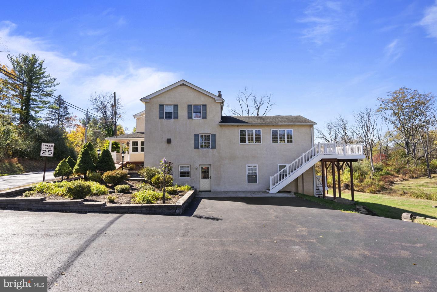 Schwenksville, Pennsylvania, 19473, United States, 3 Bedrooms Bedrooms, ,3 BathroomsBathrooms,Residential,Active,1985601