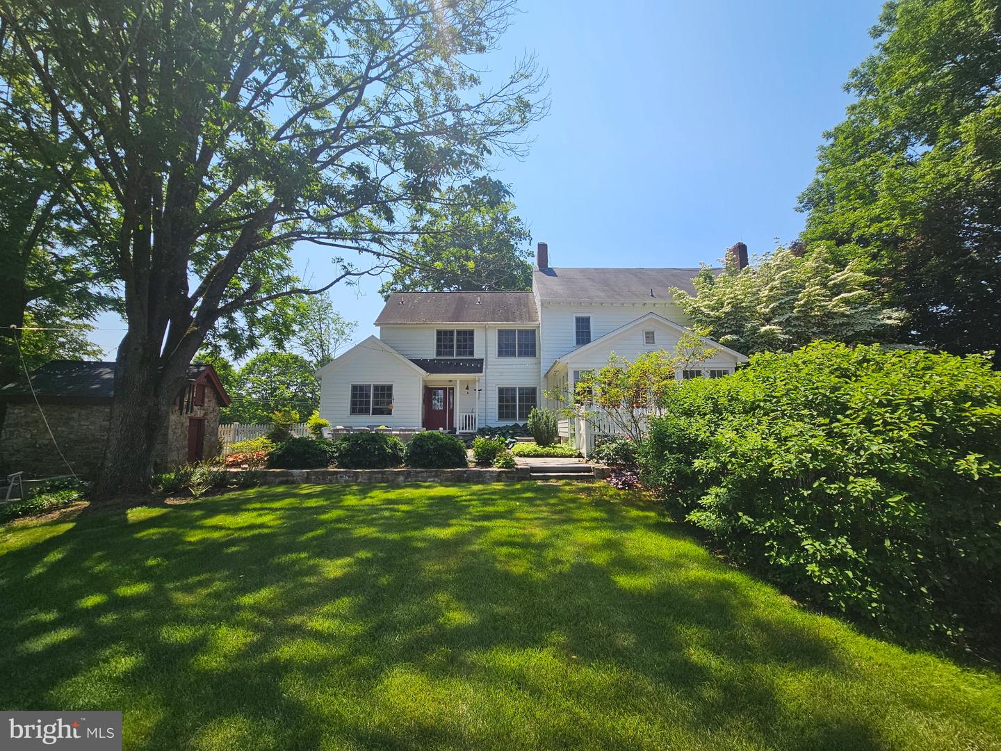 Long Valley, New Jersey, 07853, United States, 4 Bedrooms Bedrooms, ,4 BathroomsBathrooms,Residential,Active,1968372