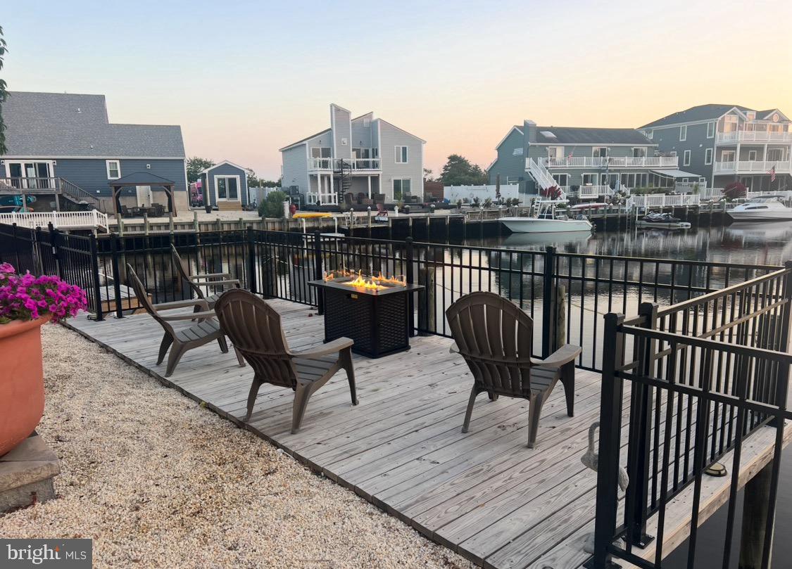 Manahawkin, New Jersey, 08050, United States, 4 Bedrooms Bedrooms, ,2 BathroomsBathrooms,Residential,Active,1919073